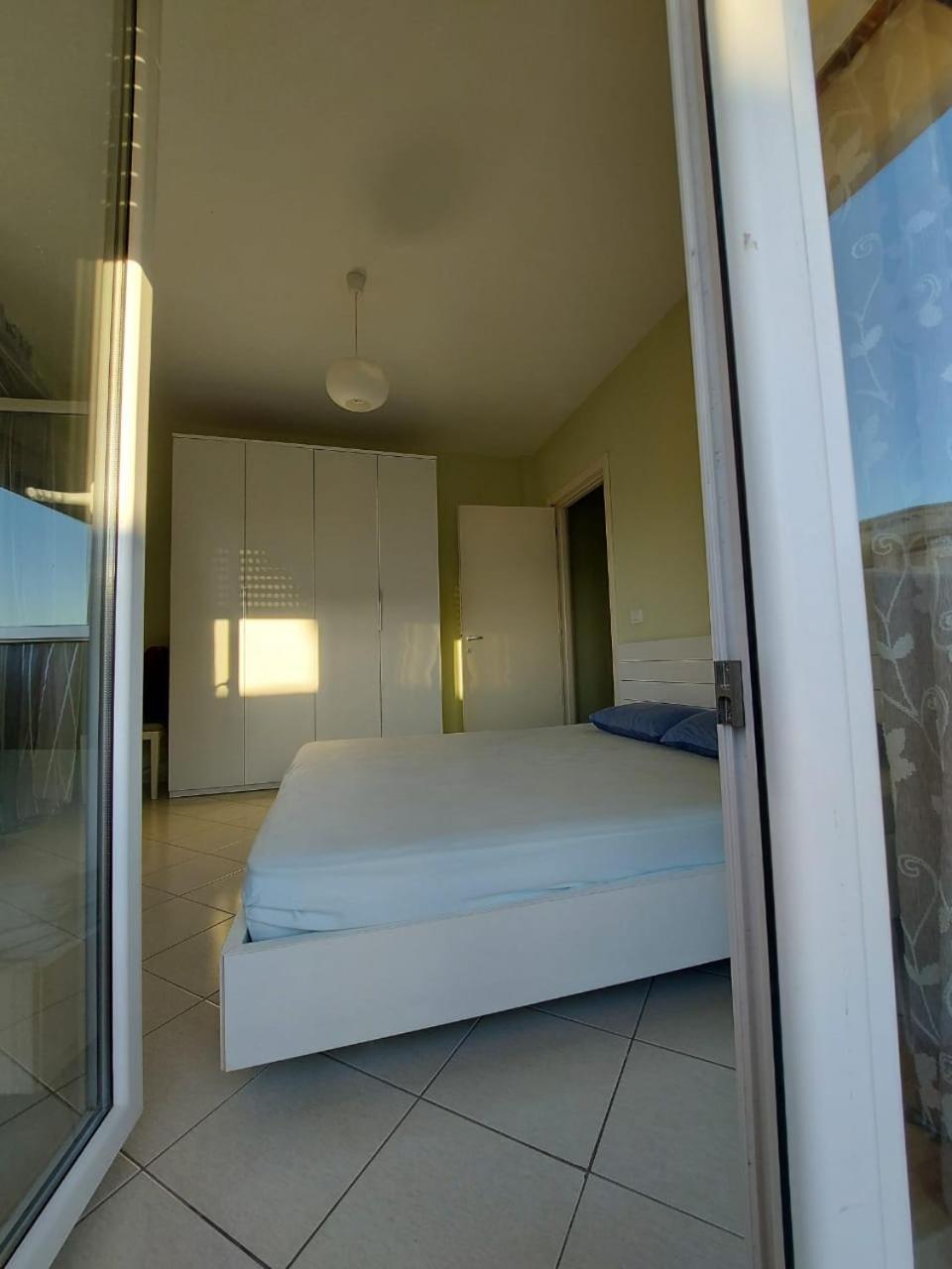 Edan Apartments Vlorë Extérieur photo