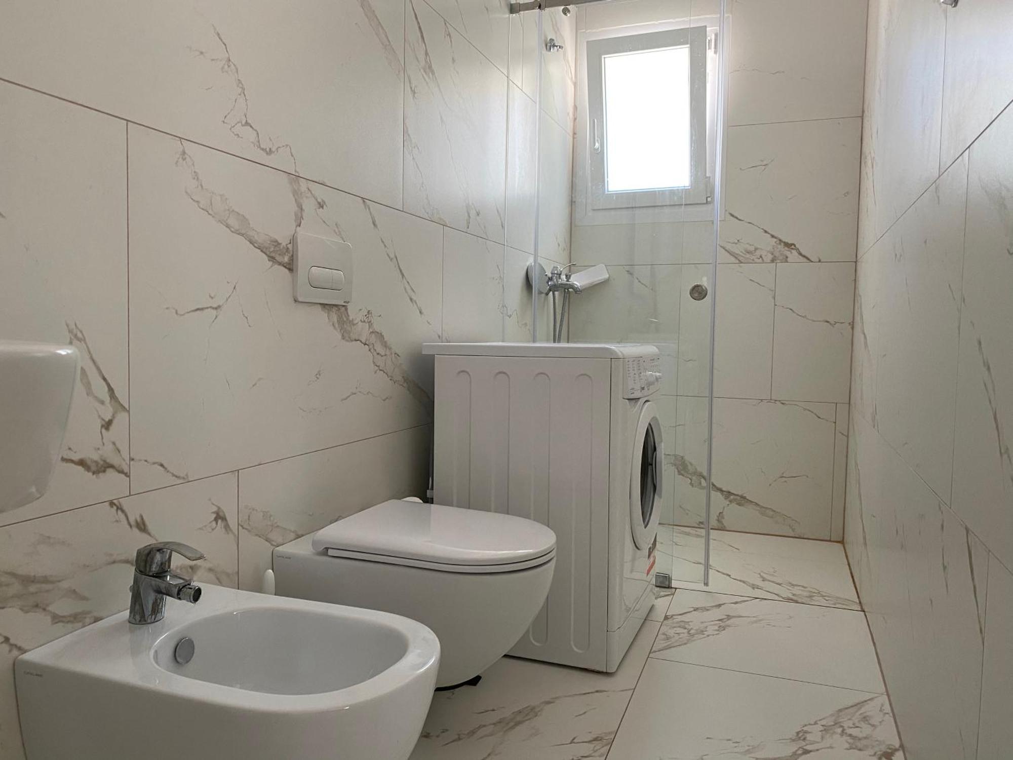 Edan Apartments Vlorë Extérieur photo